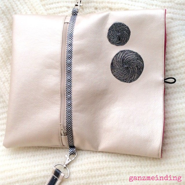 Ctutch liegend gesamt