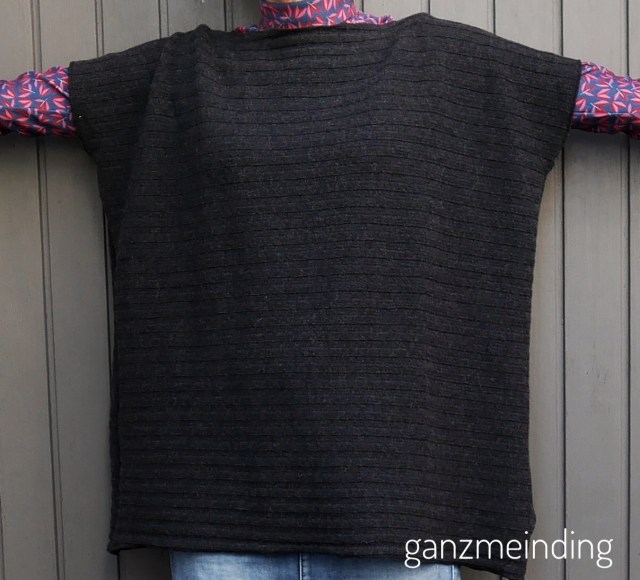 Poncho Victoria Swafing 05 ganzmeinding