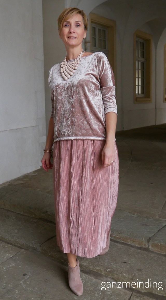 Plisseerock und Frau Karla von fritzischnittreif genäht von ganzmeinding 07