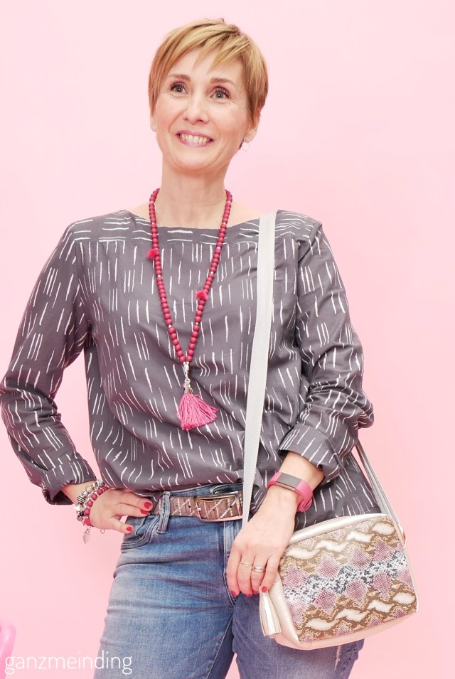 Frau Yoko fritzi schnittreif atelier brunette ganzmeinding 11