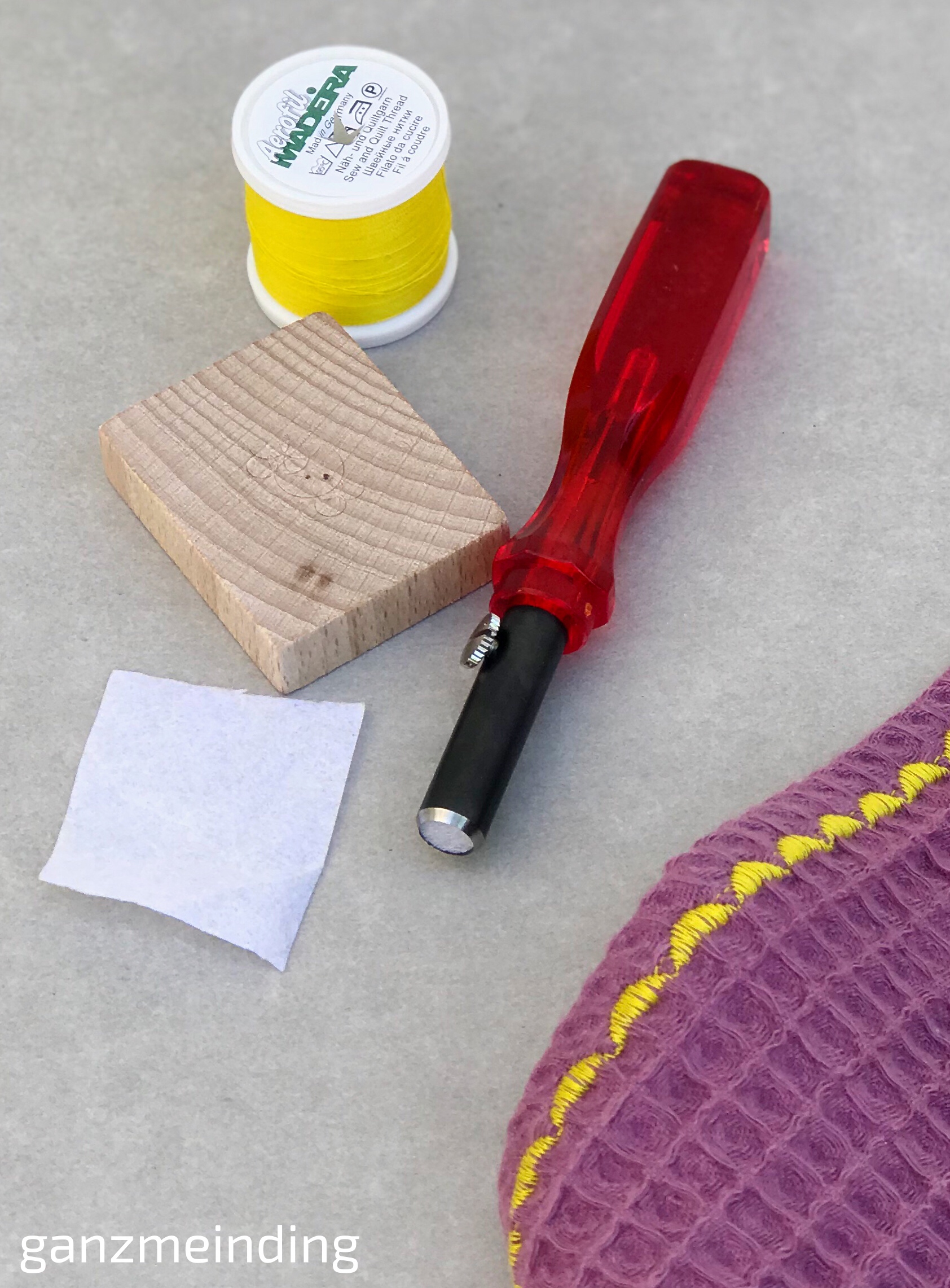 Lochstickeinrichtung Bernina_Geschirrtücher_Tutorial_ganzmeinding02