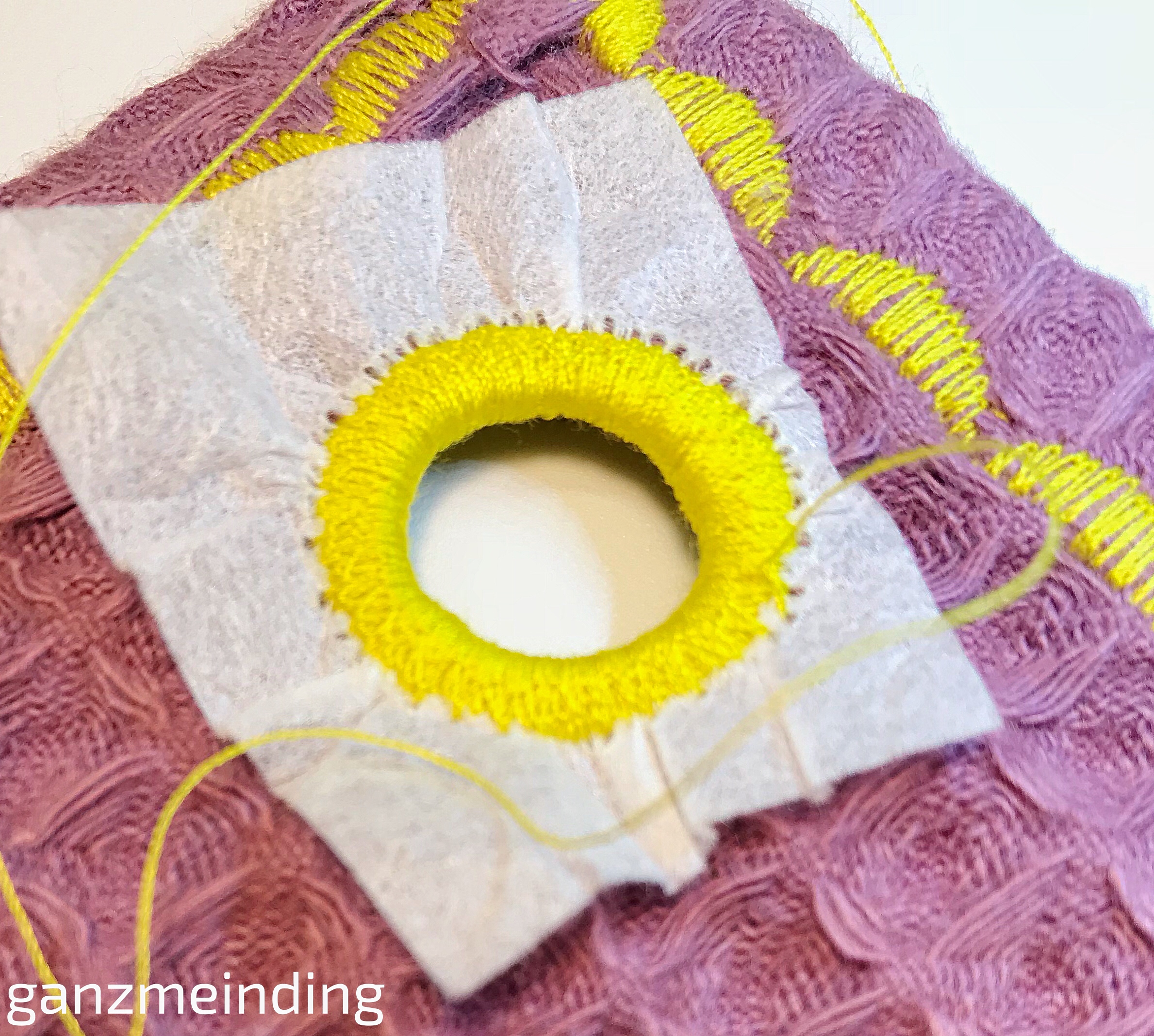 Lochstickeinrichtung Bernina_Geschirrtücher_Tutorial_ganzmeinding18