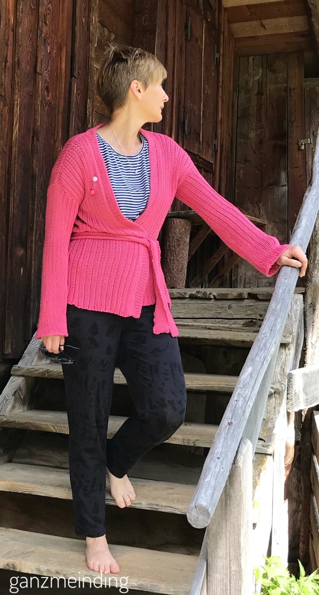 Cooler Colorado Cardigan We are Knitters, Frau Paula von Hedi näht, Shirt Odette la Maison Victor, genäht von ganzmeinding 07