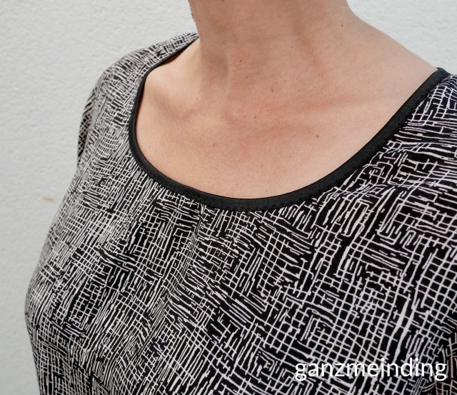 Kleid mit Rüschen, Dana Lübke, Tutorial Ruffler Bernina, ganzmeinding 22