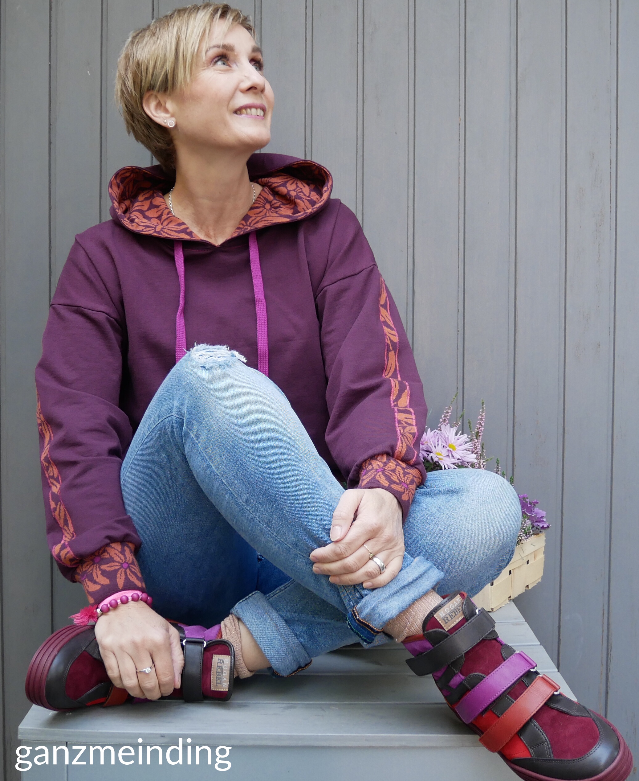 ganzmeinding: Flur Hello Heidi Fabrics, Hoodie 01 die Komplizin 01