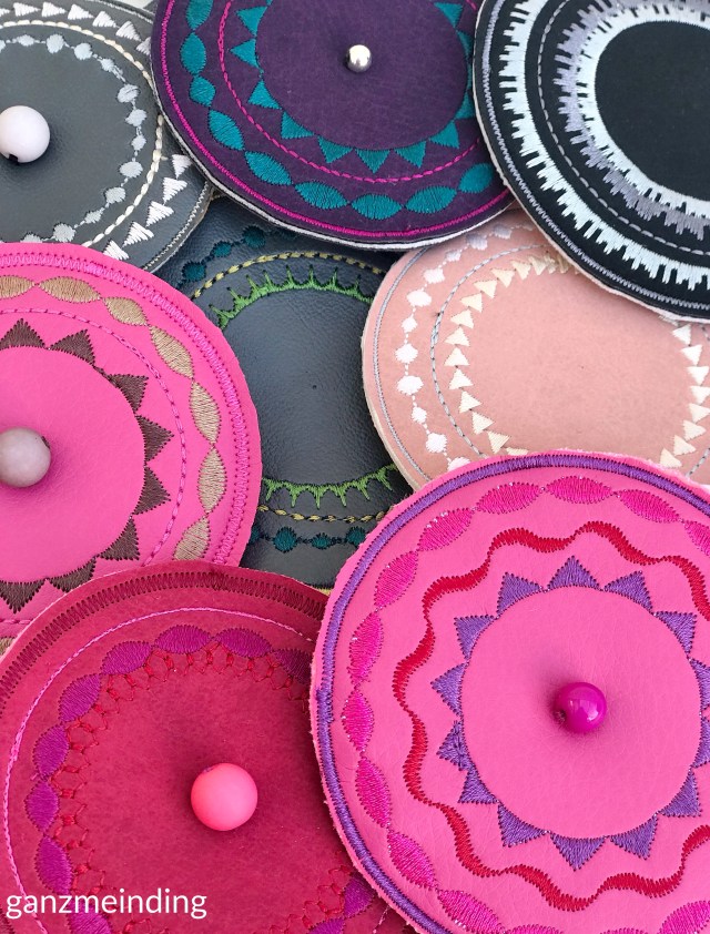 ganzmeinding: Free Tutorial Taschenbaumler Kreisstickapparat Bernina 04