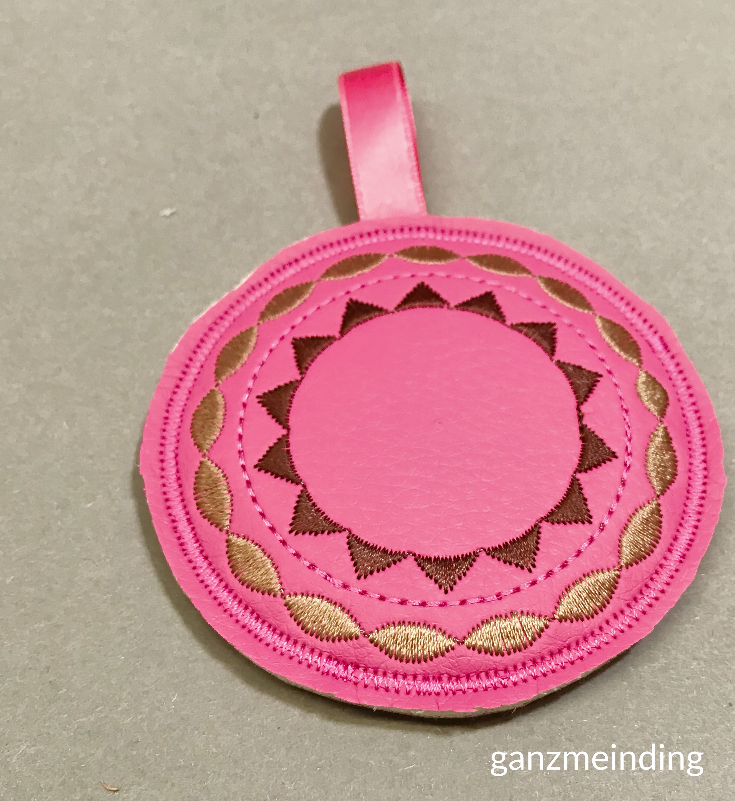 E93CA0F6-0069-4908-9197-D112F31168F9