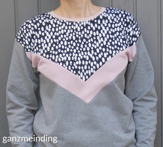 ganzmeinding: Frau Luise Hedi näht, Kleiderständer von Ziito 04