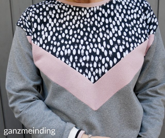 ganzmeinding: Frau Luise Hedi näht, Kleiderständer von Ziito 05