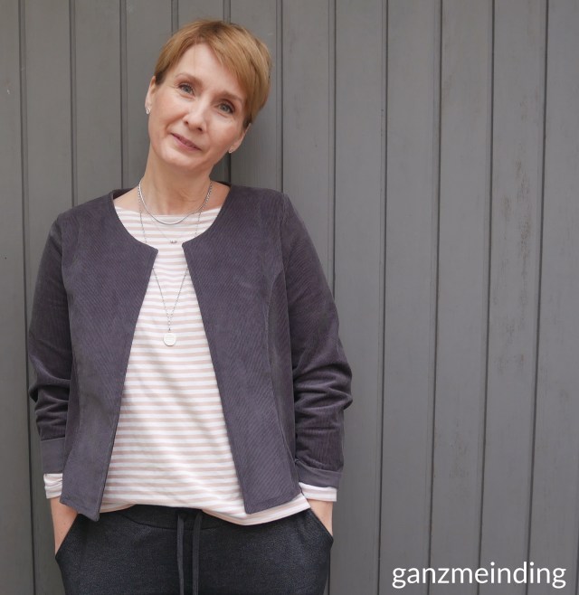 ganzmeinding: Mona LMV, Cord Robert Kaufmann, Timpe Tee, Frau Paula Hedi näht 02